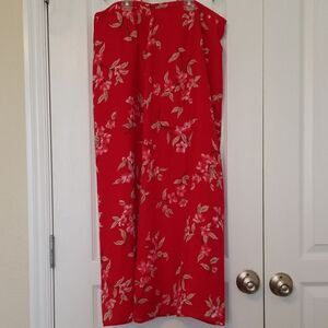 🦋3/$15💰Gorgeous red and tan floral skirt🌺 💥Final Price💥